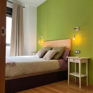 Apartment Amazing In The Heart Of Pool & Free Parking Malaga