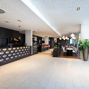 Hotel Leonardo Hauptbahnhof Wien